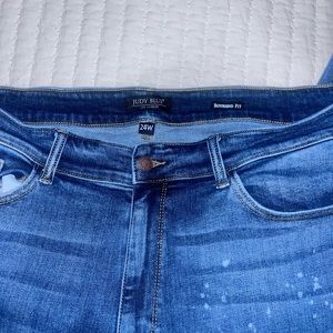Judy Blue Boyfriend Fit plus size 24